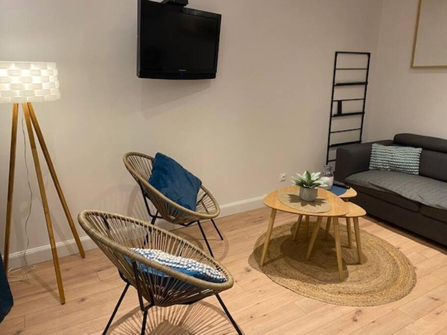 Au Petit Bragard- Triplex Proche Centre Ville Saint-Dizier Exterior foto